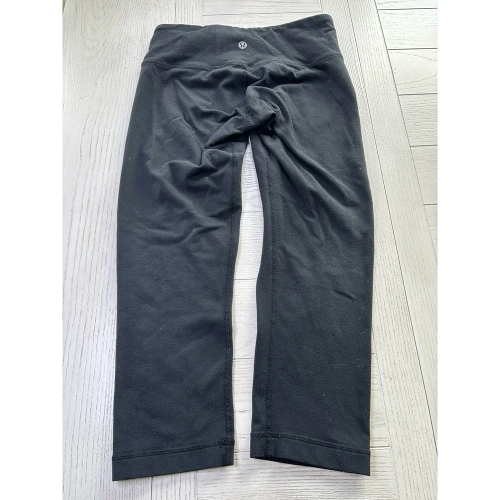 Lululemon Wunder Under Crop Women's Black Yoga Pants Size: 4